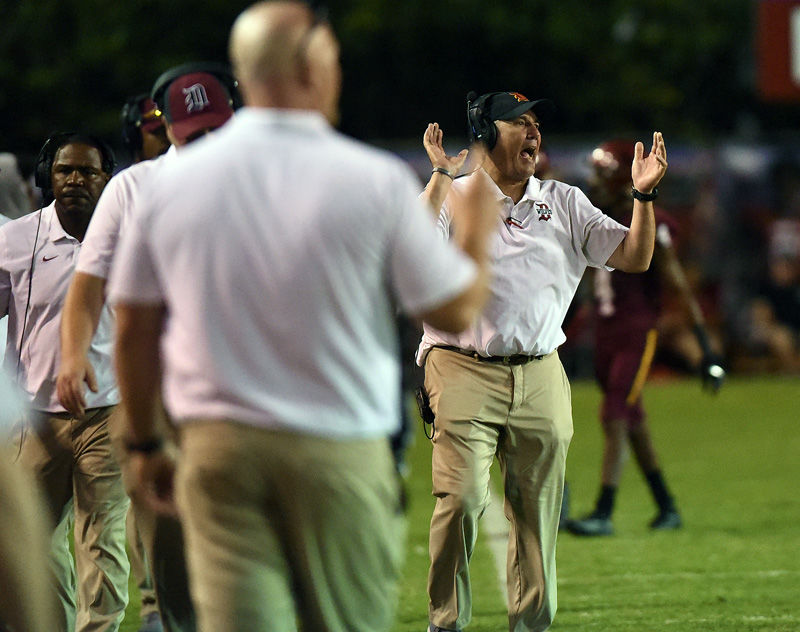 Dothan High Wolves vs Eufaula football